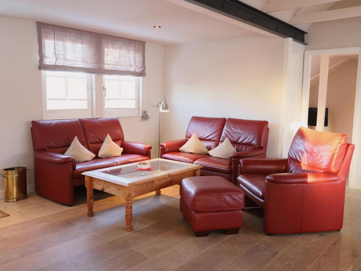 Die Wohnung Möwe ist ein kleines gemütliches Feriendomizil für 4 Personen im Haus Vogelsang. Westerland Exterior foto